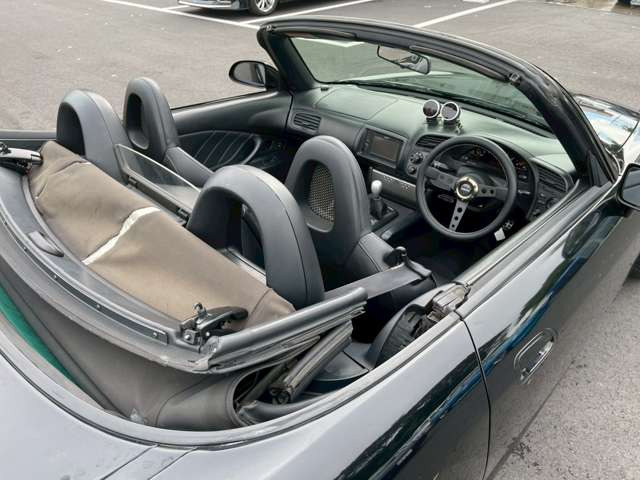 �C�ɂȂ邨�Ԃ�����܂�����E�̓d�b�ԍ����璼�ڂ��X�ɂ��₢���킹���������B�x�����@����ԗ����A��Ԃ܂łȂ�ł������������Ē����܂��B�X�^�b�t�ꓯ���A�����҂����Ă���܂��B