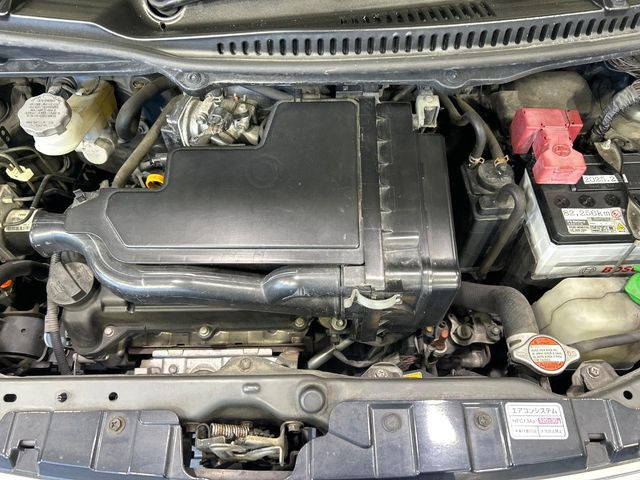 親切・丁寧な専門メカニックスタッフが応対!・車検・点検整備・事故等の修理などアフターサービスも安心。お車のカスタマイズもネクステージのサービススタッフまでご相談ください!