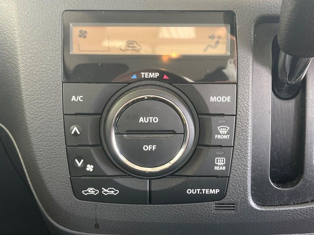 �y�I�[�g�G�A�R���z��x���D�݂̉��x�ɐݒ肷��΁A�ԓ��̉��x�����m�����ʂ≷�x�������Œ����B����&hellip;����&hellip;�Ɖ��x���X�C�b�`���������K�v�͂���܂���B���K�Ȏԓ���Ԃɂ͕K�{�̋@�\�ł��ˁ�