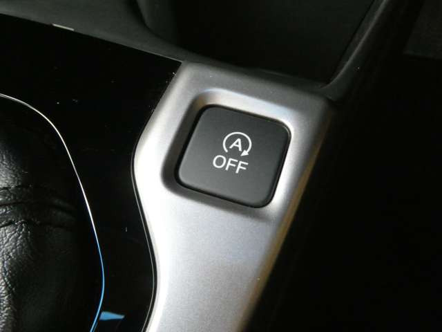 アイドリングストップも装備!!