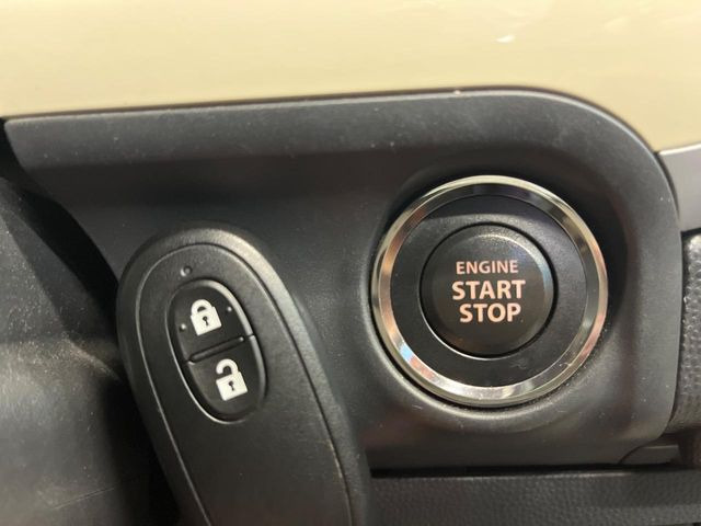 �y�L�[�t���[�V�X�e���z�J�o����|�P�b�g�ɓ��ꂽ�܂܂ł��h�A�̎{���E�������\�ȃX�}�[�g�L�[�𑕔��B�G���W���̃I���E�I�t�����J�M�����o���K�v����������Ƃ��Ă��֗��ł���