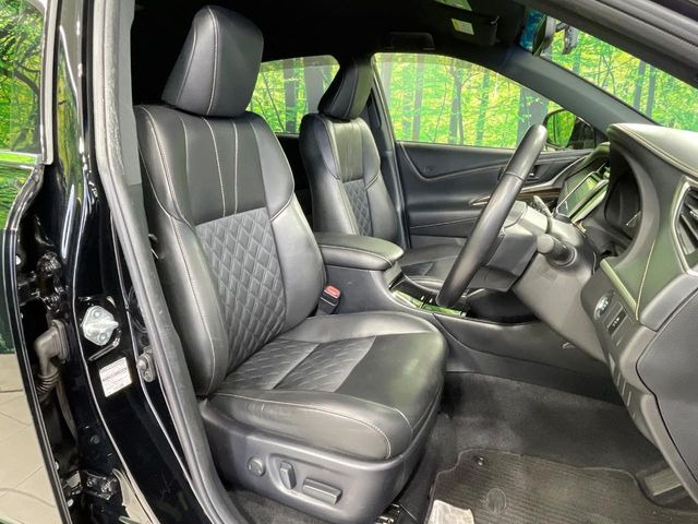 �y�n�[�t���U�[�V�[�g�z�������ƍ���S�n�𗼗������l�C�̃V�[�g���w�ʁE���ʂ̃t�@�u���b�N�f�ނ́A�ʋC���̗ǂ��⊊��ɂ����ɗD��Ă��܂��B�C���╞���ɍ��E���ꂸ���K�ɂ���肢�������܂��B