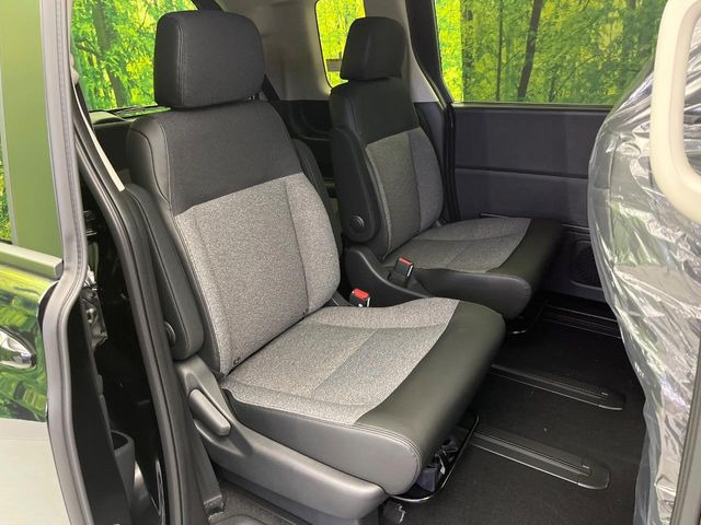 ���i���ȃI���W�i���t���A�}�b�g���I�v�V�����ɂĂ��p�ӂ��Ă���܂��B���D���ȃf�U�C����J���[�����Ԃɍ��킹�đI��ł����������Ƃ��ł��܂���