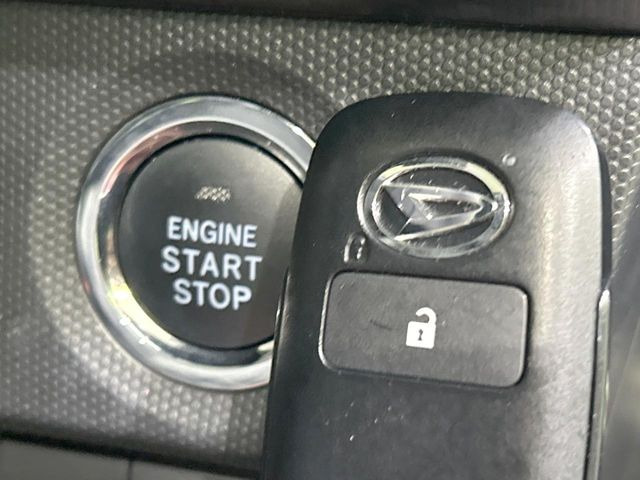 �y�L�[�t���[�V�X�e���z�J�o����|�P�b�g�ɓ��ꂽ�܂܂ł��h�A�̎{���E�������\�ȃX�}�[�g�L�[�𑕔��B�G���W���̃I���E�I�t�����J�M�����o���K�v����������Ƃ��Ă��֗��ł���