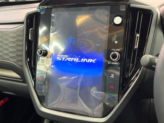 �y11.6�C���`�i�r�z�X�}�[�g�t�H�����o�Ŏg�p�ł���A�C���p�N�g�̂���11.6�C���`�i�r�𑕔�!�i�r��I�[�f�B�I����͂������A�e��ԗ��������̉�ʂ���m�F�E�ݒ�ł��܂���