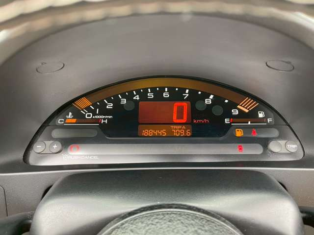 �C�ɂȂ邨�Ԃ�����܂�����E�̓d�b�ԍ����璼�ڂ��X�ɂ��₢���킹���������B�x�����@����ԗ����A��Ԃ܂łȂ�ł������������Ē����܂��B�X�^�b�t�ꓯ���A�����҂����Ă���܂��B