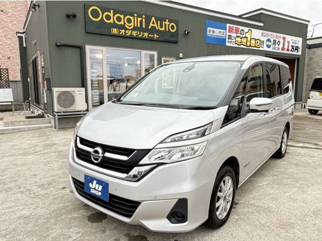 セレナ（日産）2.0 X 4WD　ETC ナビ Bluetooth接続 寒冷地仕様 中古車画像