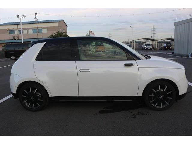 ���Ǝҗl�ւ̔̔��͂��f�肳���Ă��������܂��B �Ԍ������ԗ��̏ꍇ�́A�Ԍ����擾�������x�������z�ŕ\�����Ă���܂��B