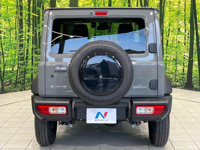 安心の最長10年・走行無制限保証(有償)をご用意。保証内容も充実はもちろん、無料点検&オイル交換や、年中無休の全国・24時間ロードサービスも付帯されておりますのでご安心下さい。