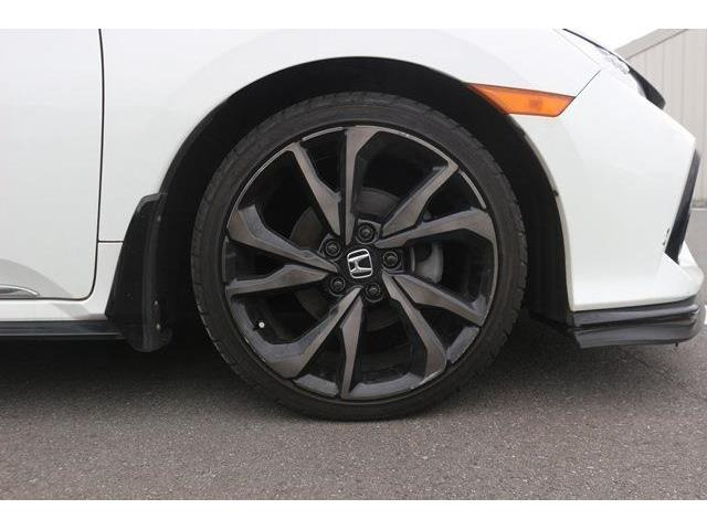 ���Ǝҗl�ւ̔̔��͂��f�肳���Ă��������܂��B �Ԍ������ԗ��̏ꍇ�́A�Ԍ����擾�������x�������z�ŕ\�����Ă���܂��B