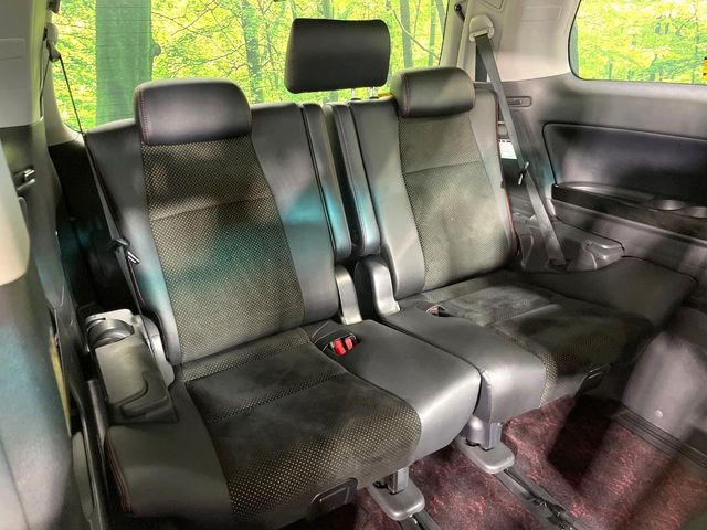 3��ڃV�[�g�͂�������ԗǍD����l�ł��������ƍ����Ē����܂��̂ŁA��l���ł̂��o���������N���N�ł��􂲉Ƒ��ŁA�C�̒m�ꂽ���ԂŁA�h���C�u�ɍs���̂��y���݂ł��ˁ�