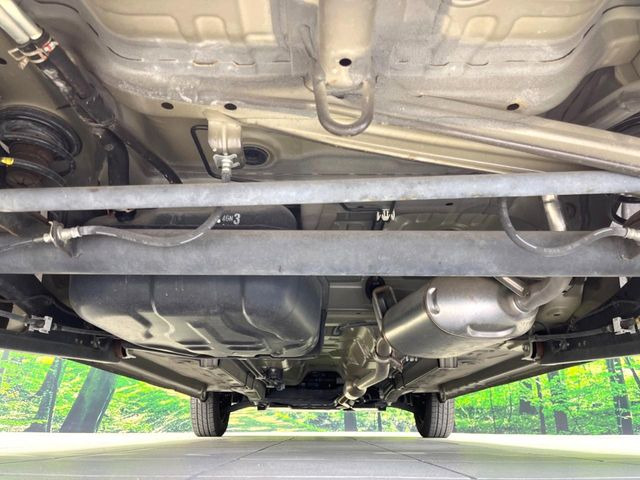 下回りがきれいなうちに、防錆加工の施工がオススメ。降雪地域はもちろん、沿岸部にお住いの方や、趣味でマリン・ウィンタースポーツをされる方にご好評いただいております。