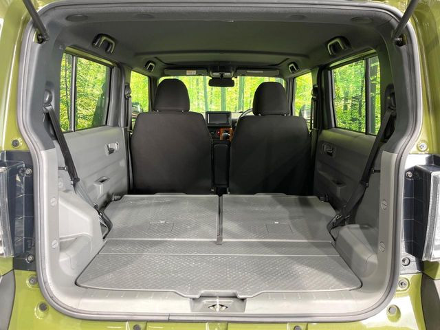 普段のお買い物や通勤、送迎等に十分な荷室スペースを確保しております。セカンドシートを倒すと、大きな荷物の積載も可能です♪