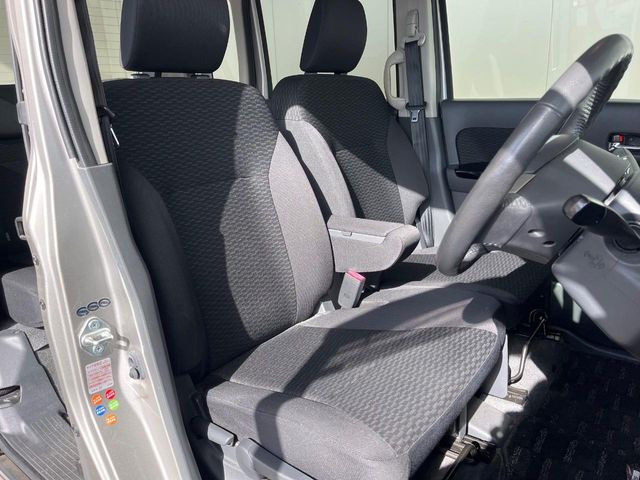 �^�]�ȃV�[�g���͎g�p�������Ȃ��A�ǍD�ȏ�ԂƂȂ��Ă��܂��B���J�Ɏg���Ă������Ƃ��悭�킩��܂��ˁB