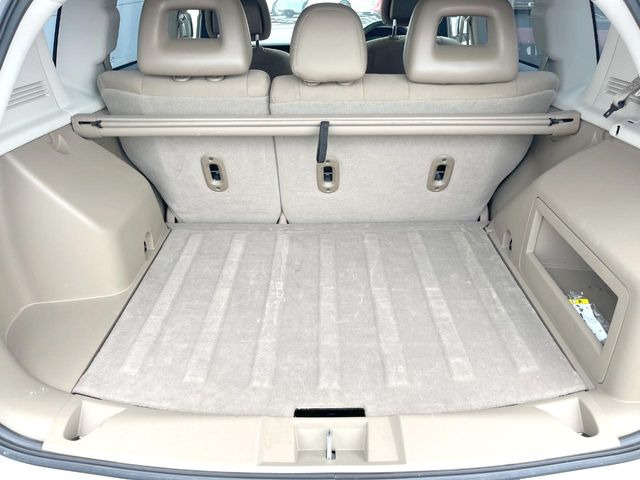 ●トランクルーム:趣味が広がる収容スペース!これだけの広さがあればお買い物やレジャーなどにも最適です!使用感も少なくきれいな状態を維持しております。