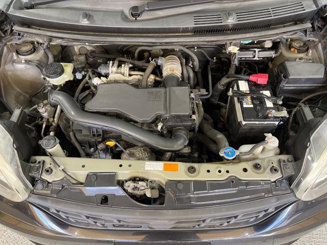 親切・丁寧な専門メカニックスタッフが応対!・車検・点検整備・事故等の修理などアフターサービスも安心。お車のカスタマイズもネクステージのサービススタッフまでご相談ください!