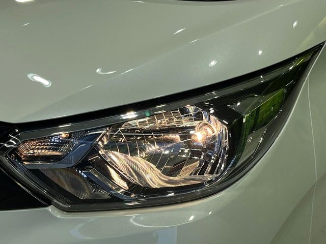 夜間や荒天時により良好な視界で安心な走行をご希望される方には【高輝度LEDヘッドライト】の取付がおすすめ!多くのお客様にご好評いただいております♪