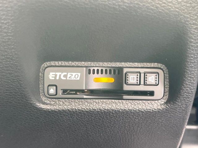 【ETC】高速道路の料金所をストレスなく通過!話題のスポットやサービスエリアに多い「スマートIC」利用時は必須のアイテムです。当店でセットアップを実施、ご納車当日からすぐにご利用いただけます!