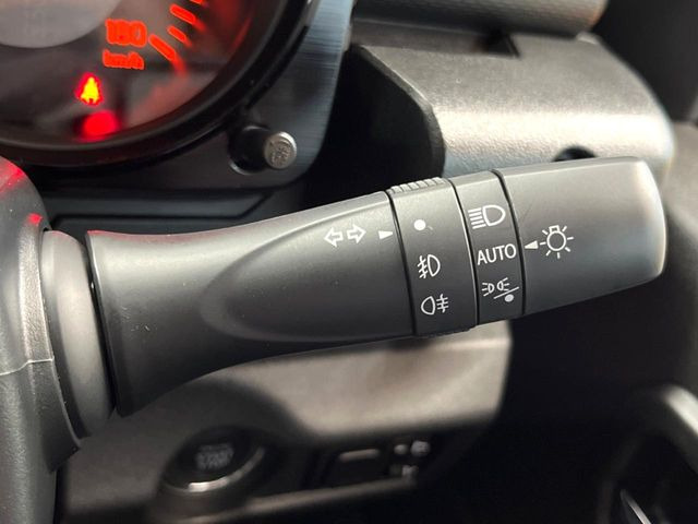 �y�I�[�g���C�g�z����̖��邳�ɉ����Ď����Ńw�b�h���C�g�̓_���E�������ł���@�\�ł�!���C�g�̕t���Y��E�����Y��Ȃǂ������Ȃ�A�J�̓���[���̑��s�����S!�g���l���ʉߎ����֗��ł��ˁ�