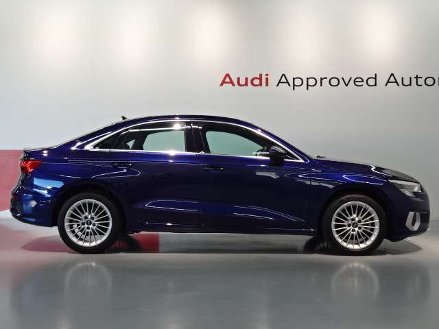 A3セダン30 TFSI アドバンスド