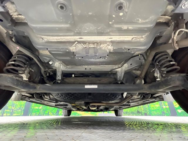 下回りがきれいなうちに、防錆加工の施工がオススメ。降雪地域はもちろん、沿岸部にお住いの方や、趣味でマリン・ウィンタースポーツをされる方にご好評いただいております。