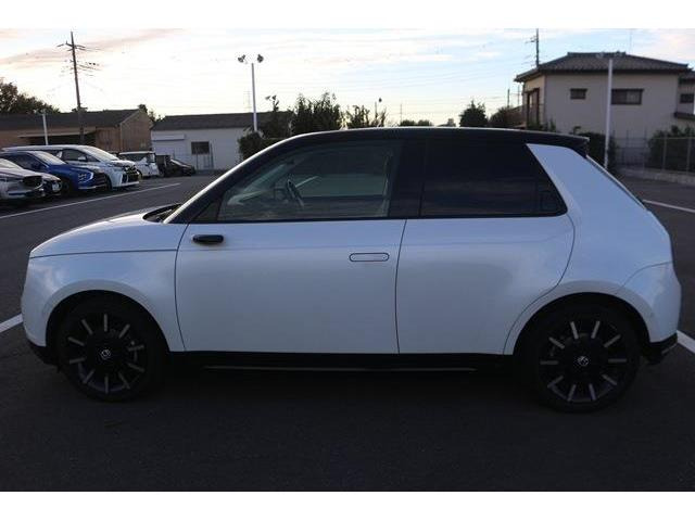 ���Ǝҗl�ւ̔̔��͂��f�肳���Ă��������܂��B �Ԍ������ԗ��̏ꍇ�́A�Ԍ����擾�������x�������z�ŕ\�����Ă���܂��B