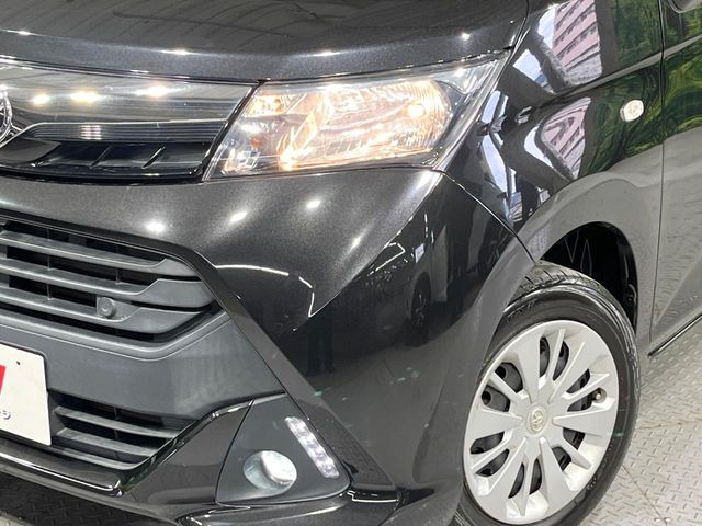 【オートライト】周りの明るさに応じて自動でヘッドライトの点灯・消灯ができる機能です!ライトの付け忘れ・消し忘れなどが無くなり、雨の日や夕方の走行も安心!トンネル通過時も便利ですね♪