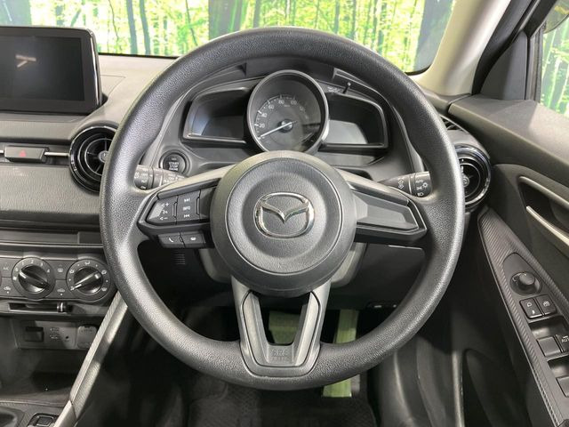 �y�X�e�A�����O�X�C�b�`�z�^�]���A�O������ڐ������炷���ƂȂ��A�I�[�f�B�I���̑��삪�\�ȕ֗��@�\!���S&���K�ȃh���C�u�����o���Ă���܂���