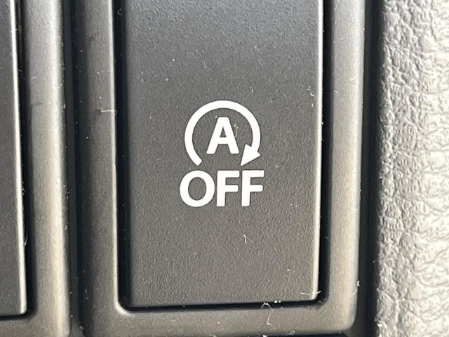 �y�A�C�h�����O�X�g�b�v�z�ԐM����a�؂Œ�Ԃ����ۂɃG���W�����~���A���ʂȔR���̏����}���܂��B�R��������ی�ɂȂ���@�\��G���W���̓u���[�L�𗣂��΍Ďn�����܂��B