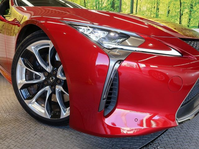 �yLED�w�b�h���C�g�z���V����ԑ��s�����ǍD�Ȏ��E���m�ۂ����S���ĉ^�]�ł��鍂�P�xLED�w�b�h���C�g�𑕔�!�_�����x�������A����d�͂��}�����Ă��܂��B