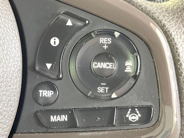 �y�A�_�v�e�B�u�N���[�Y�R���g���[���z�������H�ł̒��������s���y��!!�����ő��x��ۂN���[�Y�R���g���[�����A�Փˌy���V�X�e���ƘA�g���A�O���̎ԗ������m���ĎԊԂ�ۂ悤�ɑ��x���߂��Ă���܂�!!