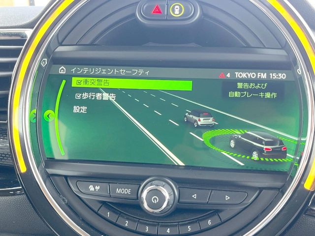 ●インテリジェントセーフティー:よそ見運転など、事故が起こる前に未然に警告やブレーキ作動をしてくれる便利な機能ですね!