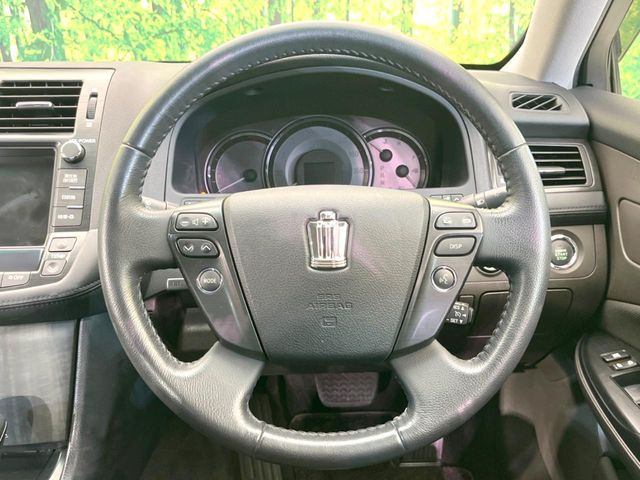 �y�����v�����X�e�A�����O�z�㎿�Ȋv���g�p���邱�ƂŁA��ɂ����������݂ƂĂ��^�]���₷���n���h���ł���