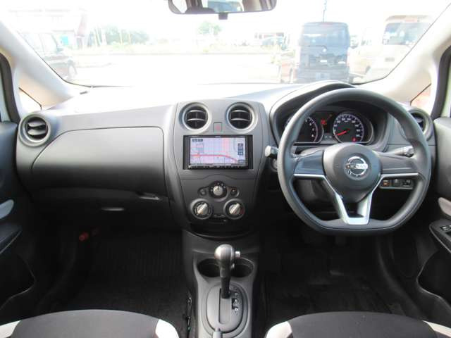 K&Kモータース長岡の在庫をご覧いただき、ありがとうございます!☆店頭に展示していない場合もございますので、お手数ですが、ご来店いただく際は事前に連絡をお願いいたします。お車を準備してお待ちしております