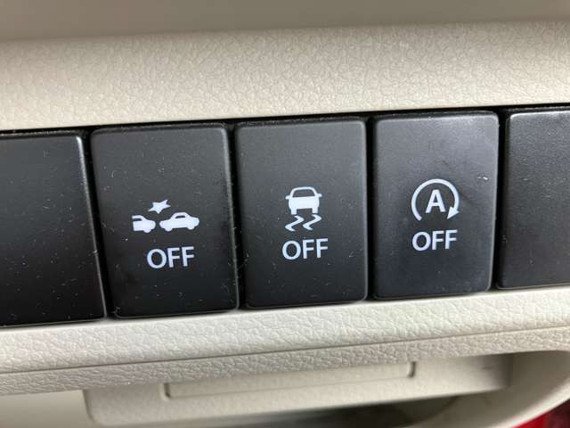 ★ESP(車両走行安定補助システム)★コンピューターがエンジンとブレーキを制御しタイヤのスリップや横滑りを抑えドライバーの運転操作をサポートします!