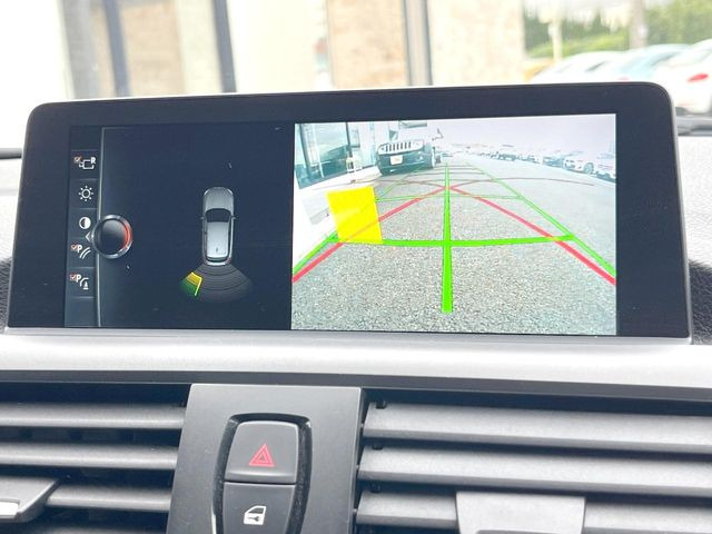 ●ガイドライン付きバックカメラ:不安な駐車もこれで安心!ガイドライン付きなので狭い箇所での駐車もラクラクです!