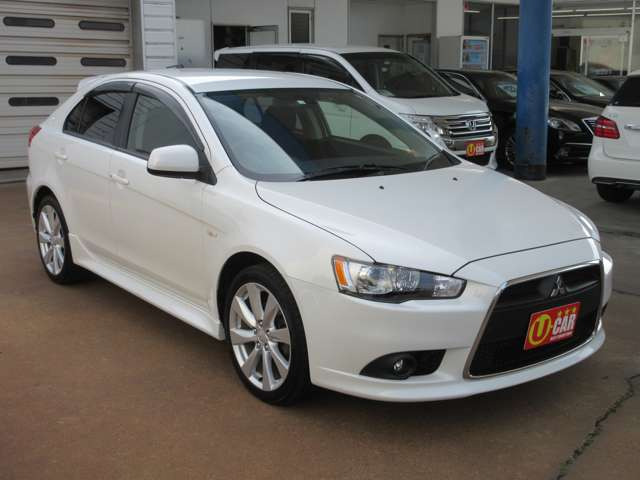 K&Kモータース長岡の在庫をご覧いただき、ありがとうございます!☆店頭に展示していない場合もございますので、お手数ですが、ご来店いただく際は事前に連絡をお願いいたします。お車を準備してお待ちしております