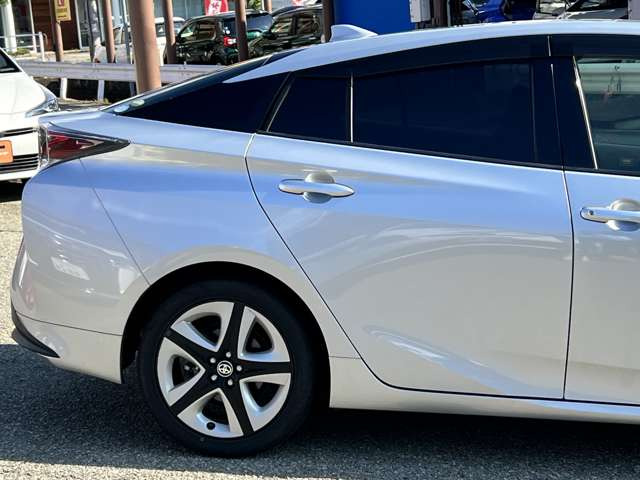 ���Ђ́A���q���܂̃j�[�Y�ɂ������o����悤�A�L�x�ȎԎ����葵���Ă���܂��B����芷���̍ۂ��A����A��낵�����肢�������܂��B