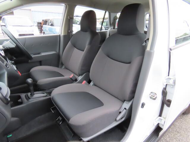 �t�����g�V�[�g����ԗǍD�ł���B�傫�ȉ�����Ȃ��A���S�ł��B����S�n�������ł���B