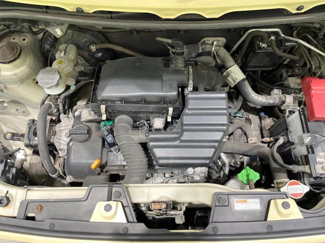 親切・丁寧な専門メカニックスタッフが応対!・車検・点検整備・事故等の修理などアフターサービスも安心。お車のカスタマイズもネクステージのサービススタッフまでご相談ください!