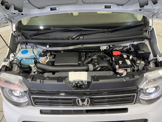 親切・丁寧な専門メカニックスタッフが応対!・車検・点検整備・事故等の修理などアフターサービスも安心。お車のカスタマイズもネクステージのサービススタッフまでご相談ください!