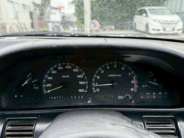 �C�ɂȂ邨�Ԃ�����܂�����E�̓d�b�ԍ����璼�ڂ��X�ɂ��₢���킹���������B�x�����@����ԗ����A��Ԃ܂łȂ�ł������������Ē����܂��B�X�^�b�t�ꓯ���A�����҂����Ă���܂��B