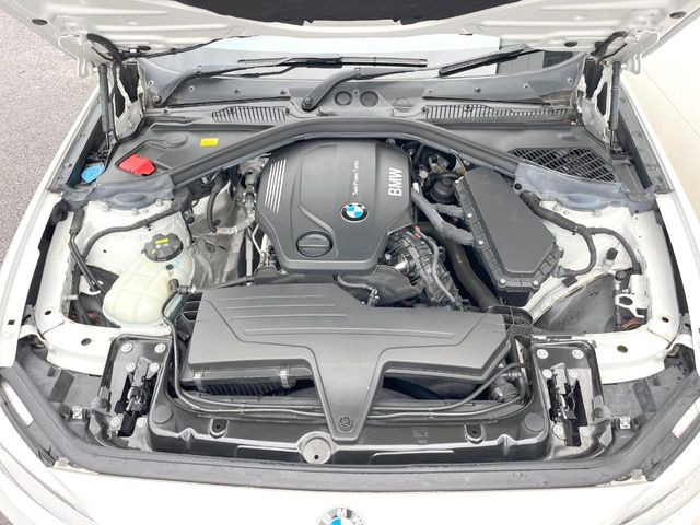 ●当店では、各メーカーの専用診断テスターを導入。国家資格を持つテクニカルスタッフも常駐しておりますので、万が一の際にも安心してご利用いただけます。