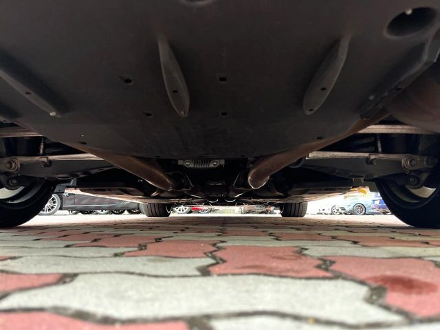 ����肪���ꂢ�Ȃ����ɁA�h�K���H�̎{�H���I�X�X���B�~��n��͂������A���ݕ��ɂ��Z���̕���A��Ń}�����E�E�B���^�[�X�|�[�c���������ɑ�ύD�]���������Ă���܂��B