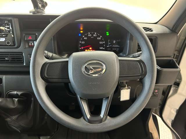 �^�]�Ȏ���ɑ傫�ȏ��A����A�ւ���ȂǂȂ��ǎ��ȏ�Ԃł�!