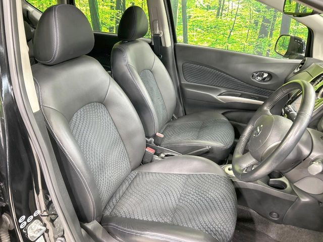 ドライバーによって運転しやすいポジションは異なり、あの車はどうなのか不安なこともありますよね。気になるお車は店頭で乗り込んでご確認いただけます♪