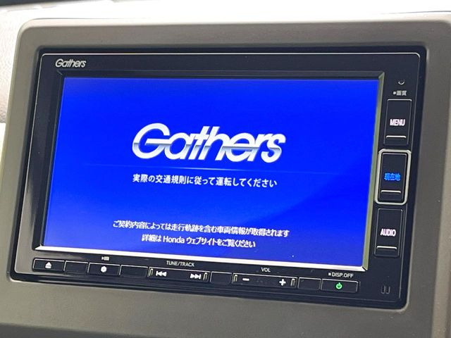 �y�����i�r�z�l�C�̏����i�r�𑕔����Ă���܂��B�i�r�̎g���₷���͂������A�I�[�f�B�I�@�\���[��!�L�����v�◷�s�͂������A�ʋ΂┃�����ȂǕ��i�̃h���C�u���y�����Ȃ�͂���