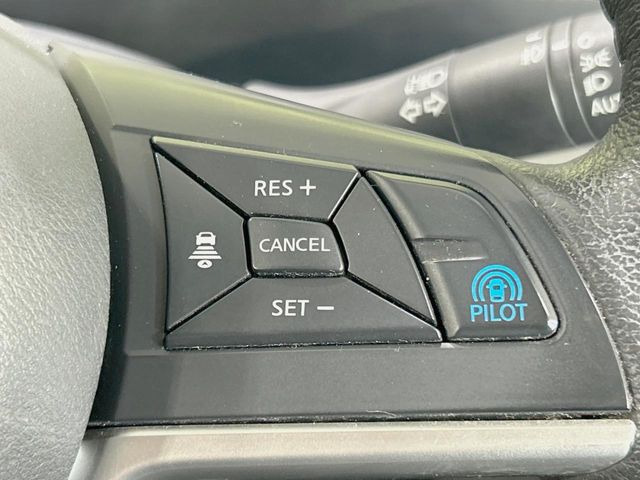 �y�v���p�C���b�g�z�������H�ł̒��������s���y��!!�a�؎��Ə��񑖍s�̃V�[���ŁA�A�N�Z���E�u���[�L�E�X�e�A�����O�������Ő��䂵�A�������^�]�̕��S���y�����Ă���܂���