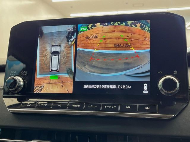 �y�}���`�A���E���h���j�^�[�z��p�̃J�����ɂ��A�ォ�猩���낵���悤�Ȏ��_��360�x�N���}�̎��͂��m�F���邱�Ƃ��ł��܂������p�������m�F���₷���A�����ꏊ�ł̐؂�Ԃ��⒓�Ԃ��X���[�Y�ɍs���܂��B