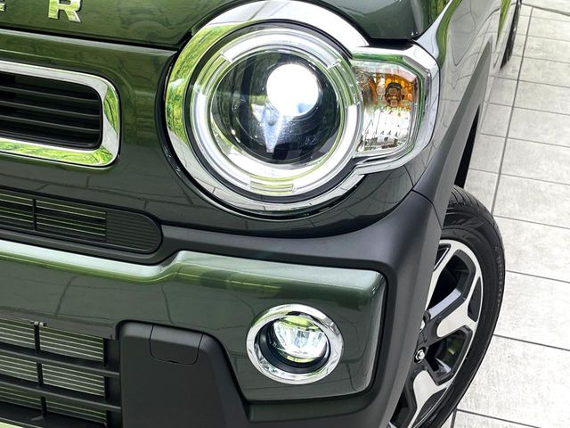 �yLED�w�b�h���C�g�z���V����ԑ��s�����ǍD�Ȏ��E���m�ۂ����S���ĉ^�]�ł��鍂�P�xLED�w�b�h���C�g�𑕔�!�_�����x�������A����d�͂��}�����Ă��܂��B